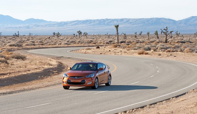 Hyundai Veloster photo 53