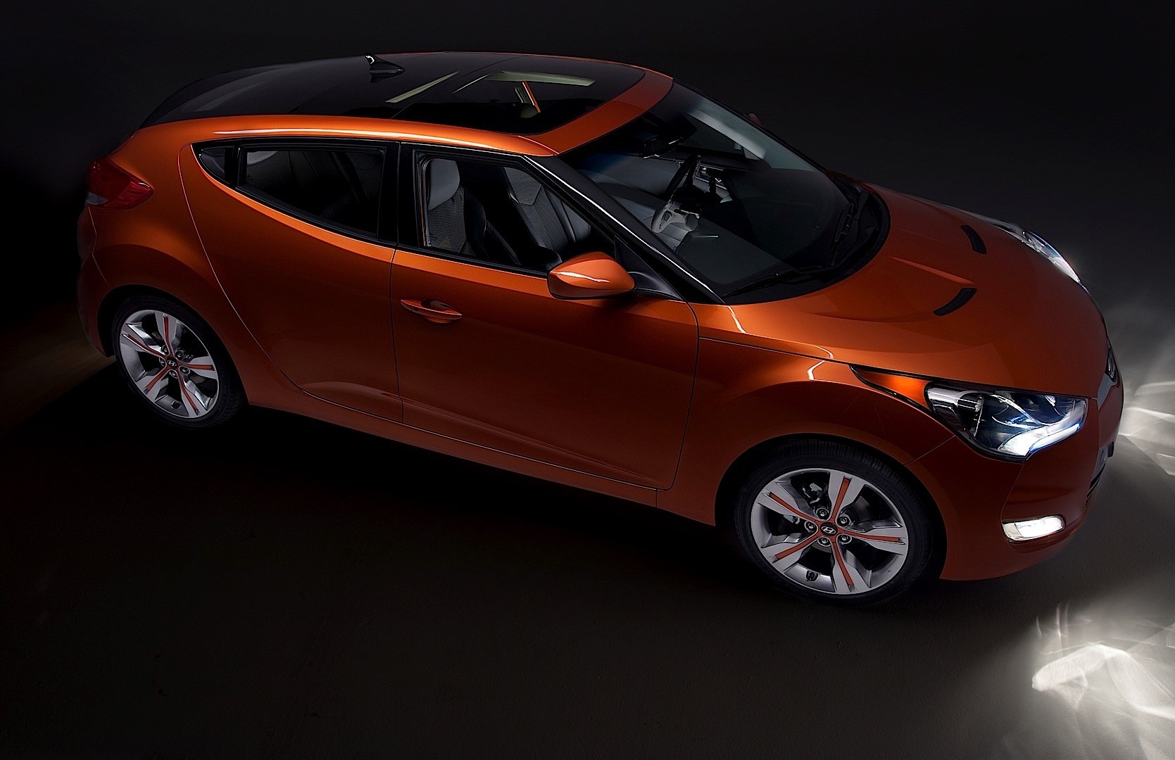 Hyundai Veloster photo 54