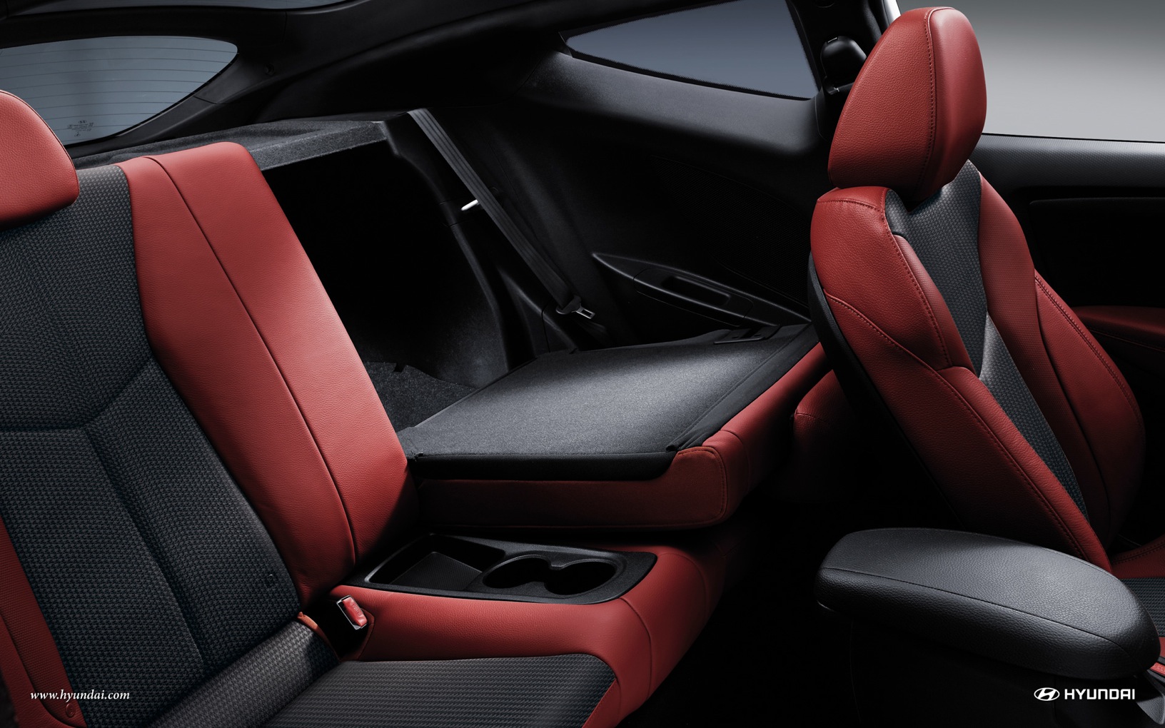 Hyundai Veloster photo 59