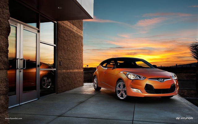 Hyundai Veloster photo 2