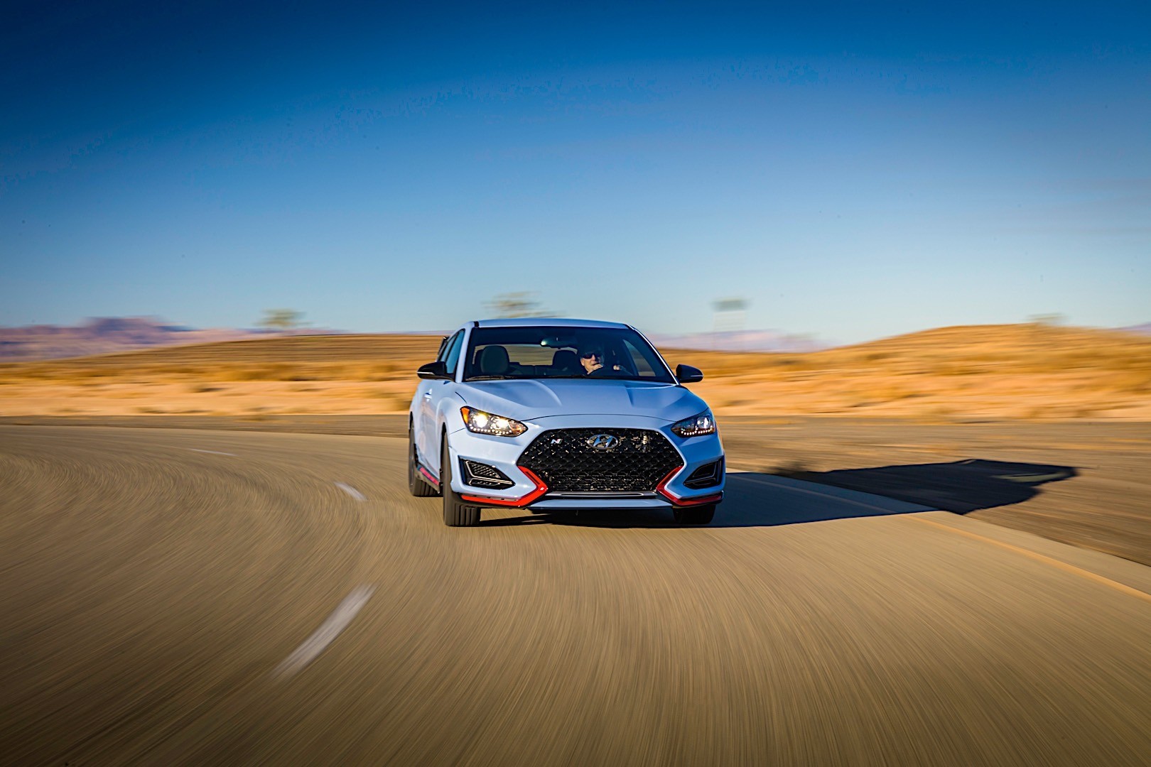 Hyundai Veloster photo 25