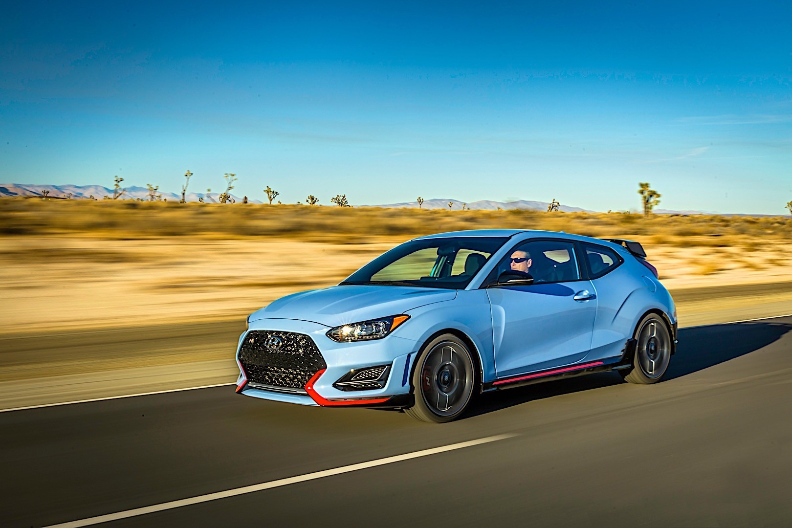 Hyundai Veloster photo 33