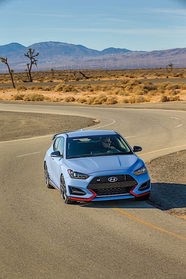 Hyundai Veloster foto 5