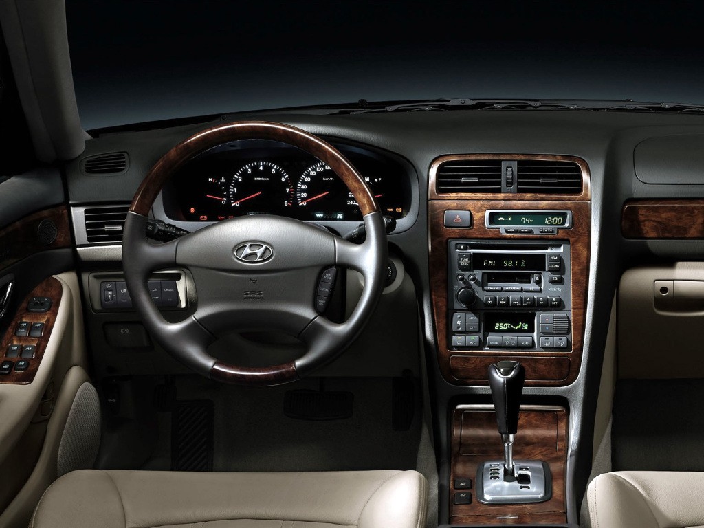 Hyundai Xg photo 16