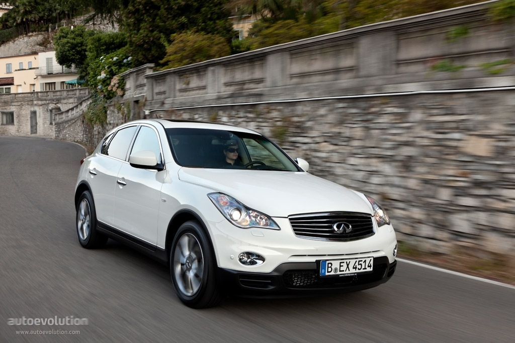 Infiniti Ex photo 14