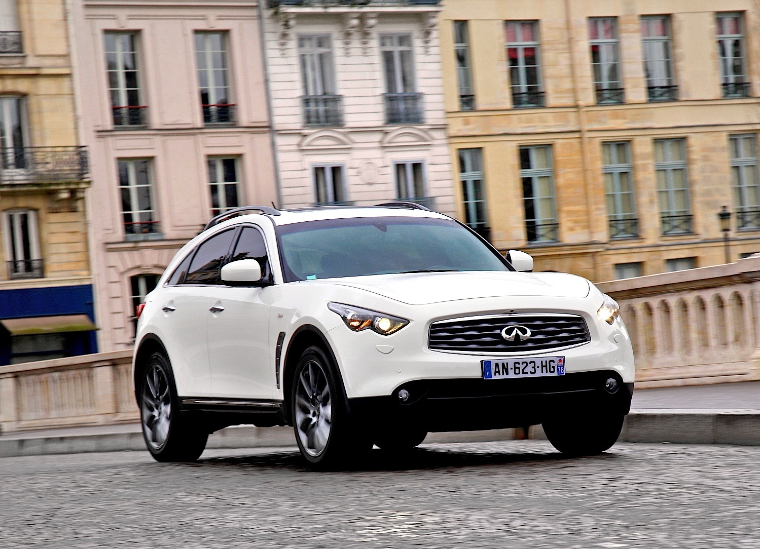 Infiniti Fx photo 56