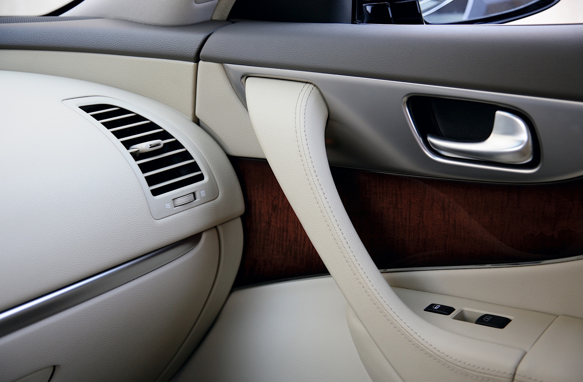 Infiniti Fx photo 87