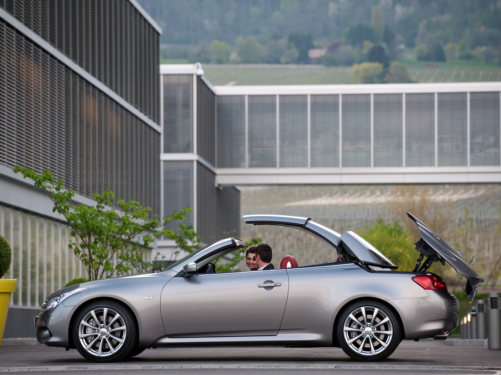 Infiniti G Convertible photo 45