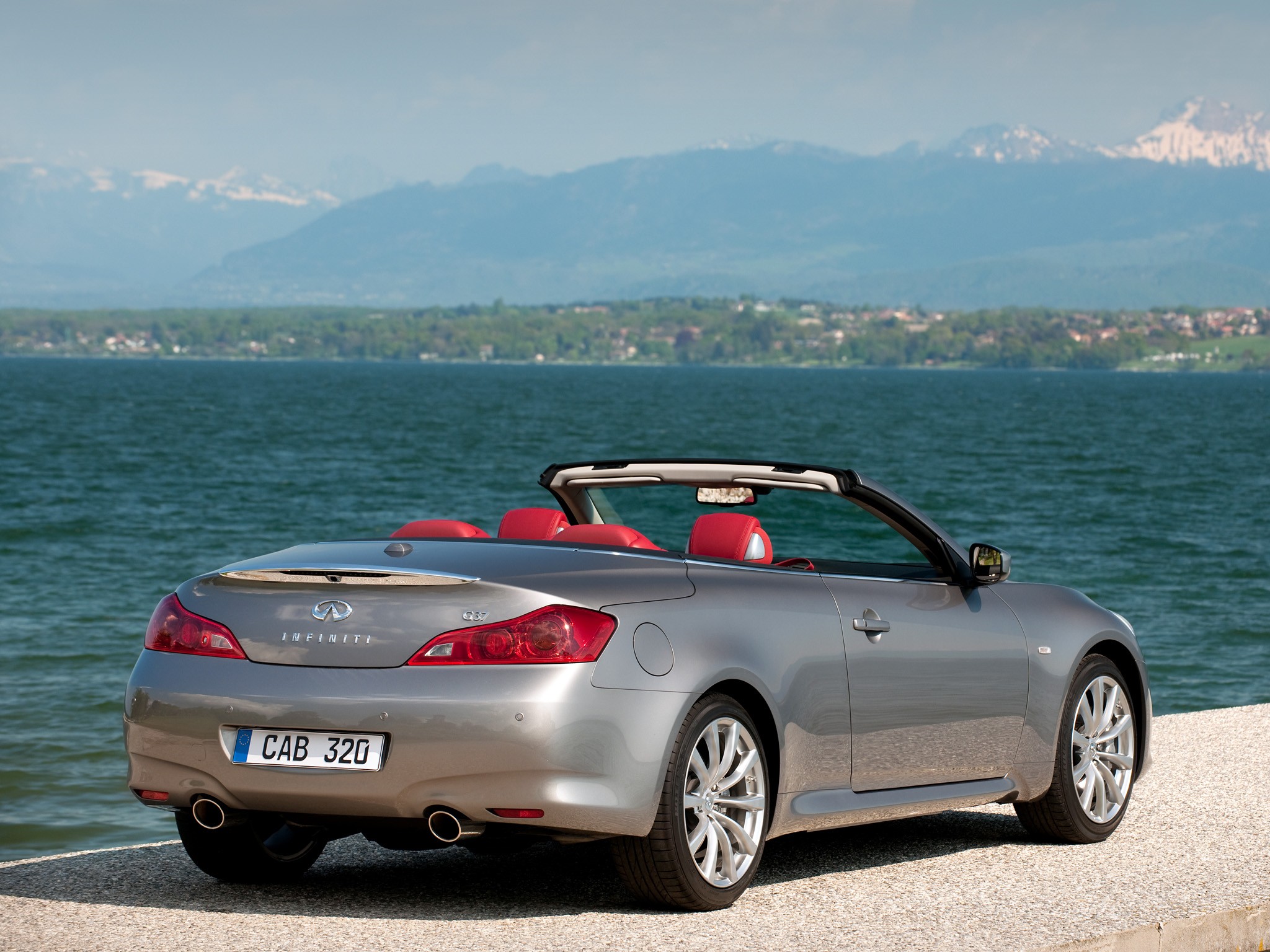 Infiniti G Convertible photo 52