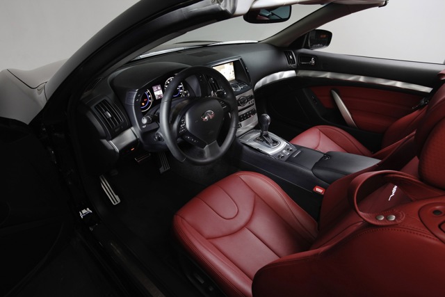 Infiniti G Convertible photo 18