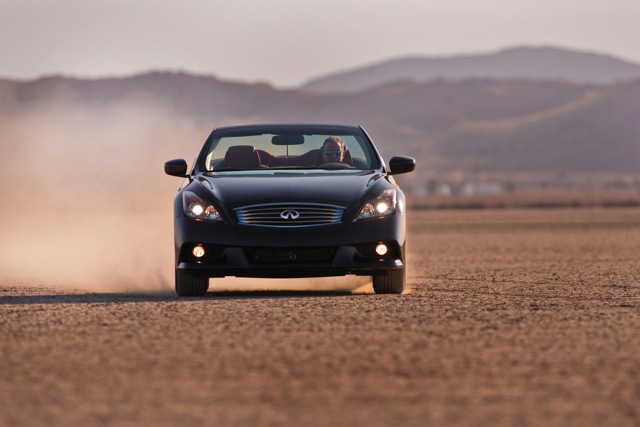 Infiniti G Convertible photo 3