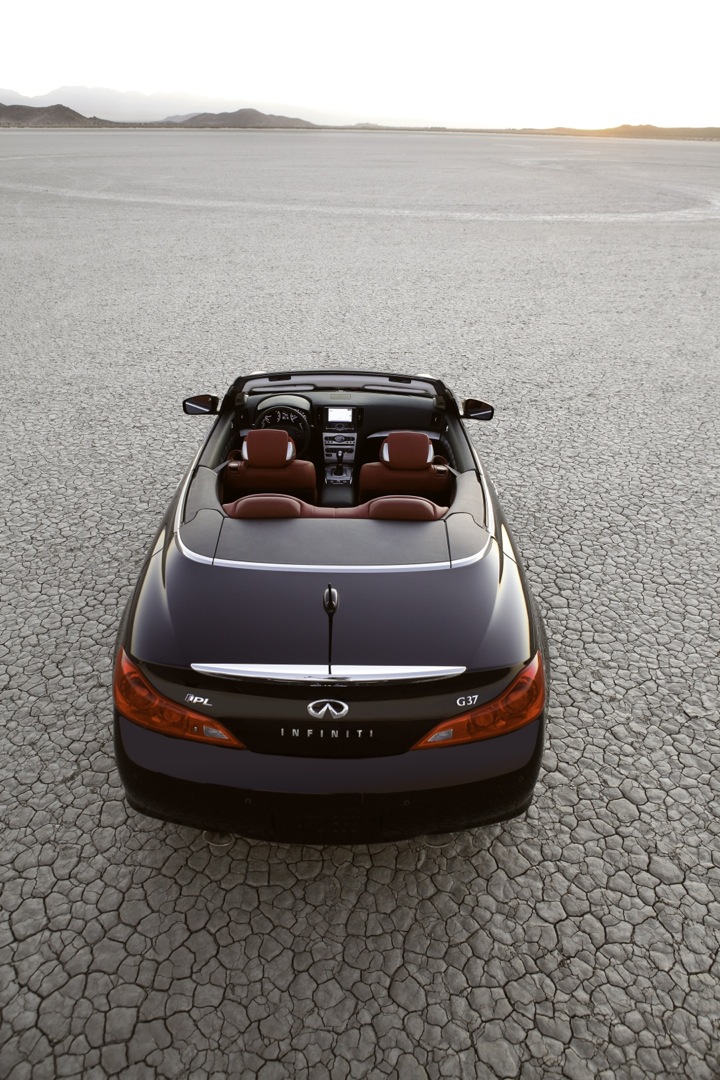 Infiniti G Convertible photo 9