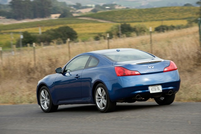 Infiniti G Coupe photo 14