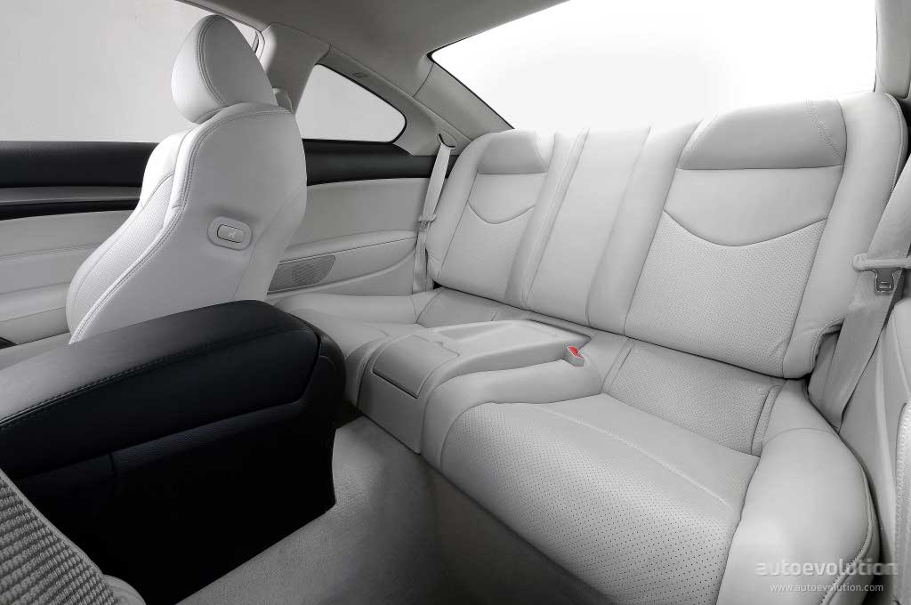 Infiniti G Coupe photo 28