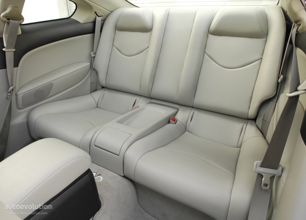 Infiniti G Coupe photo 21