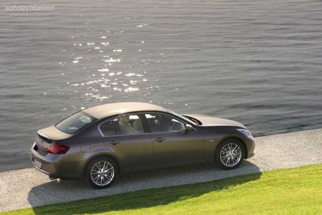Infiniti G Sedan Foto 16