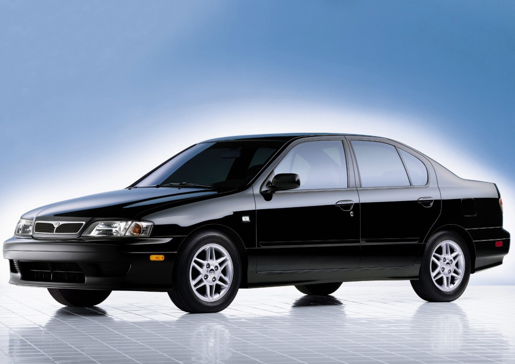 Infiniti G20 photo 10