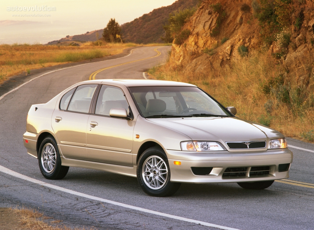 Infiniti G20 photo 3