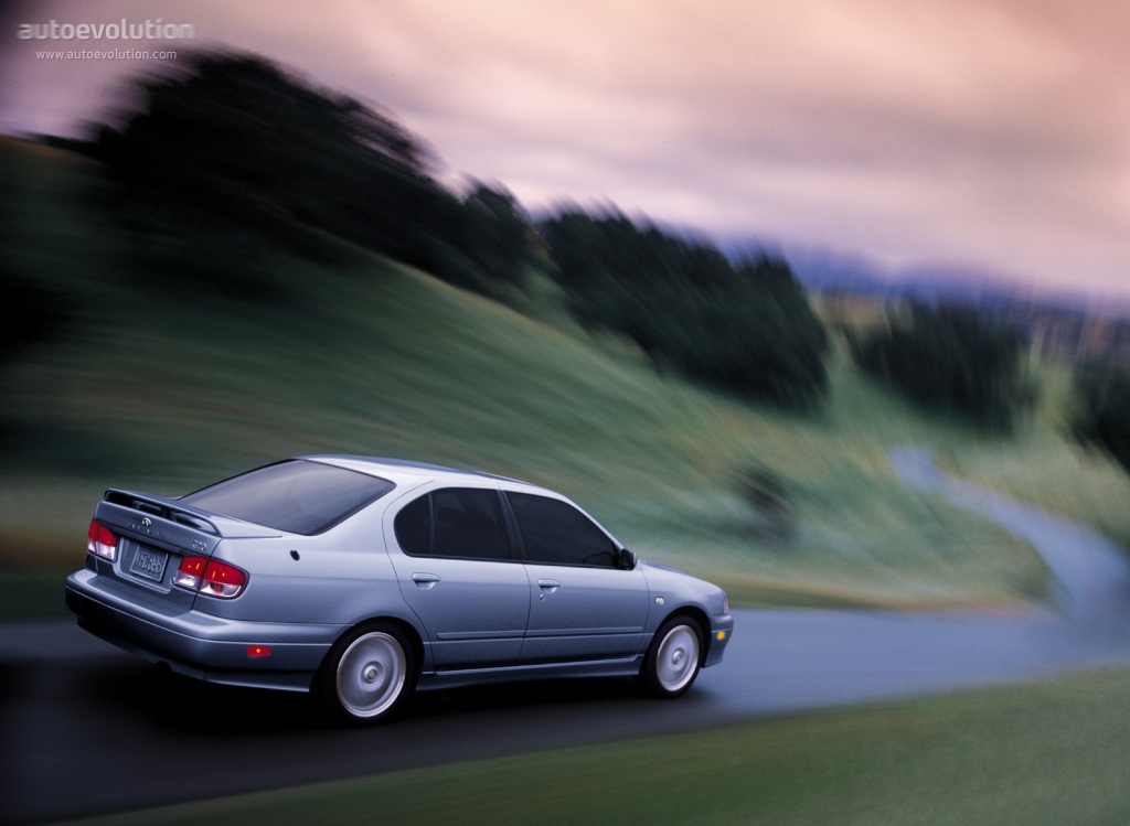 Infiniti G20 photo 4