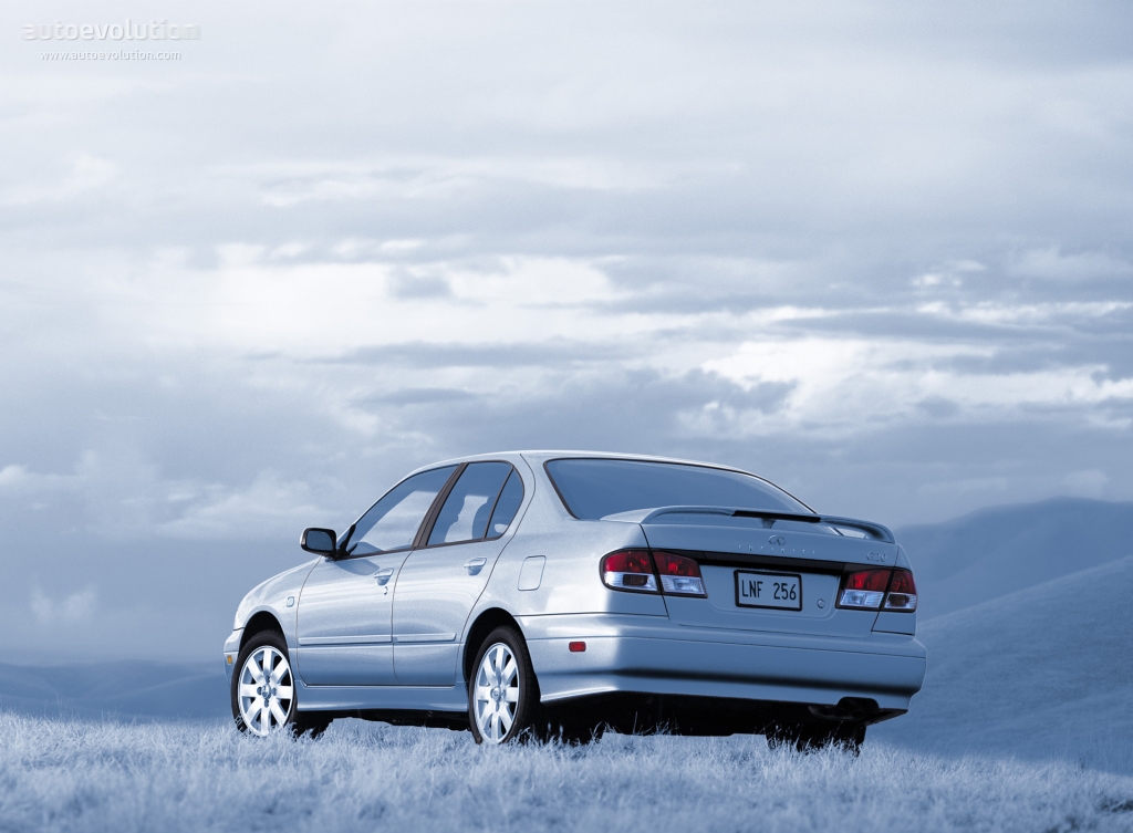 Infiniti G20 photo 5