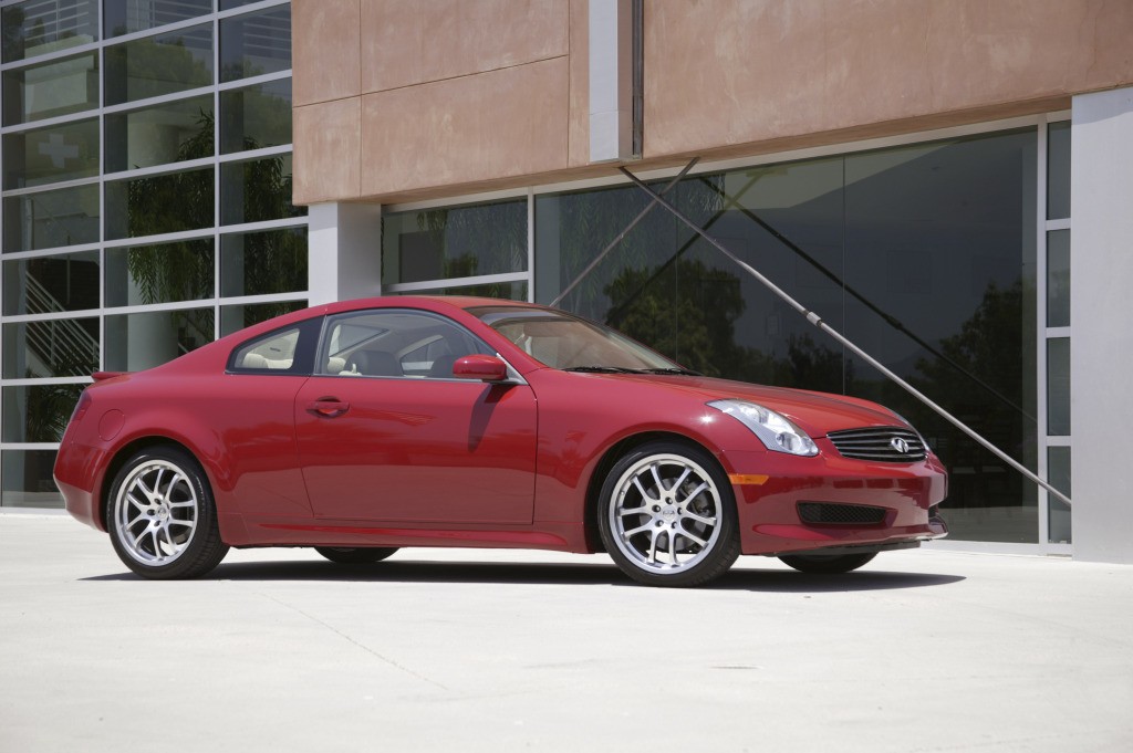 Infiniti G35 Coupe photo 24