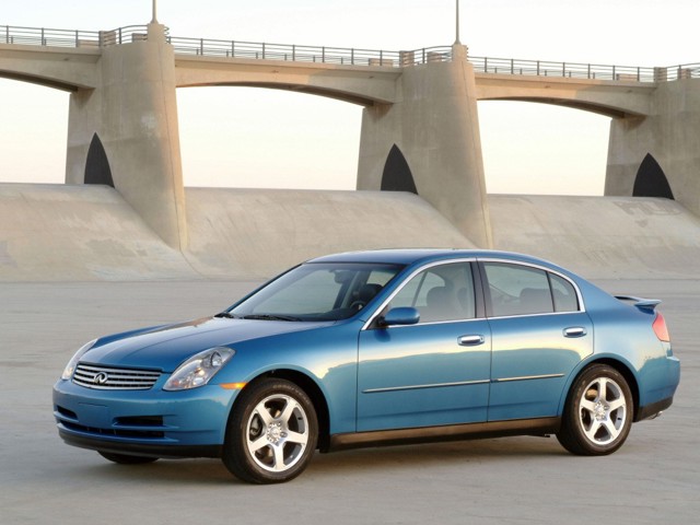 Infiniti G35 photo 12