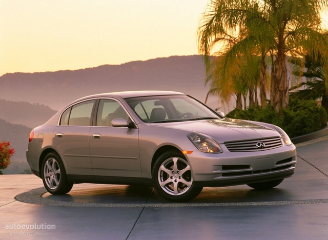 Infiniti G35 photo 2