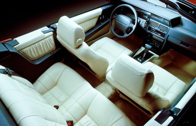 Infiniti M Convertible photo 4