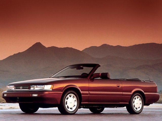Infiniti M Convertible photo 2