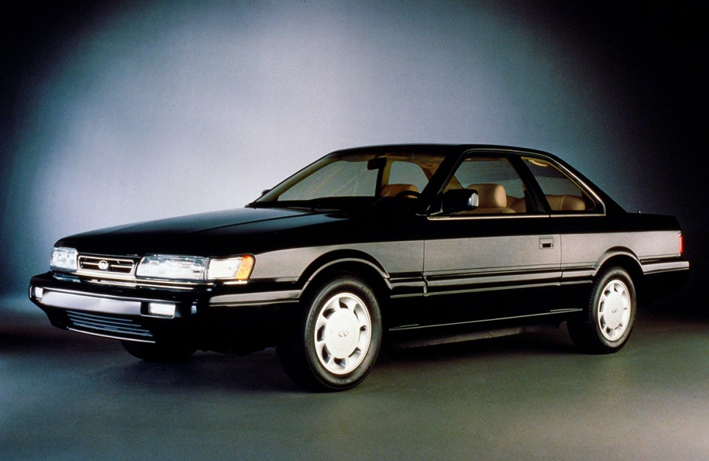 Infiniti M Coupe photo 4