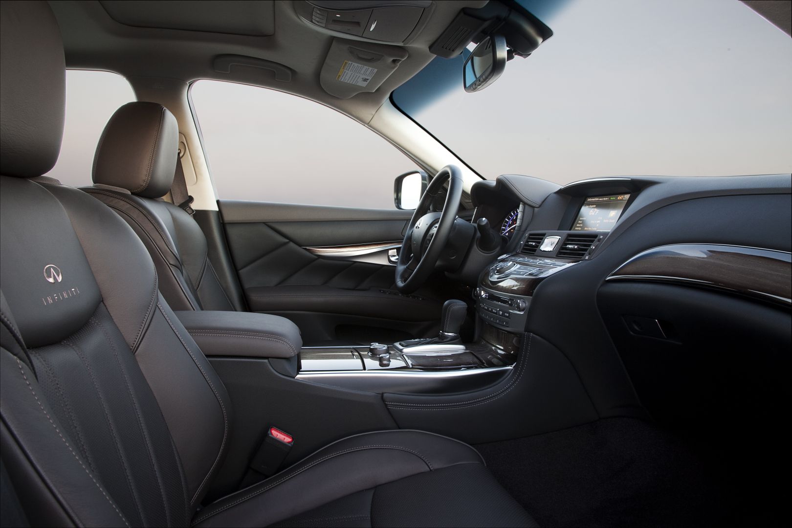 Infiniti M Sedan photo 68