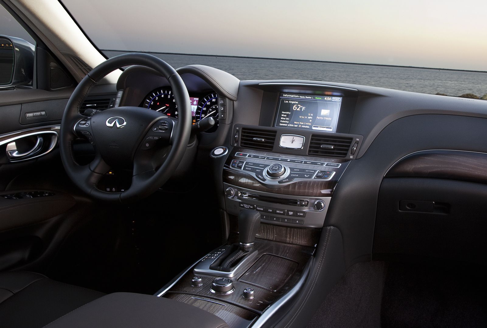 Infiniti M Sedan photo 69