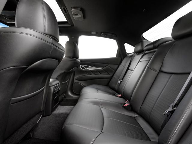 Infiniti M Sedan Foto 84
