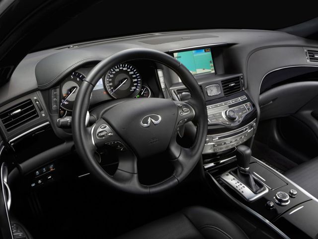 Infiniti M Sedan Foto 92