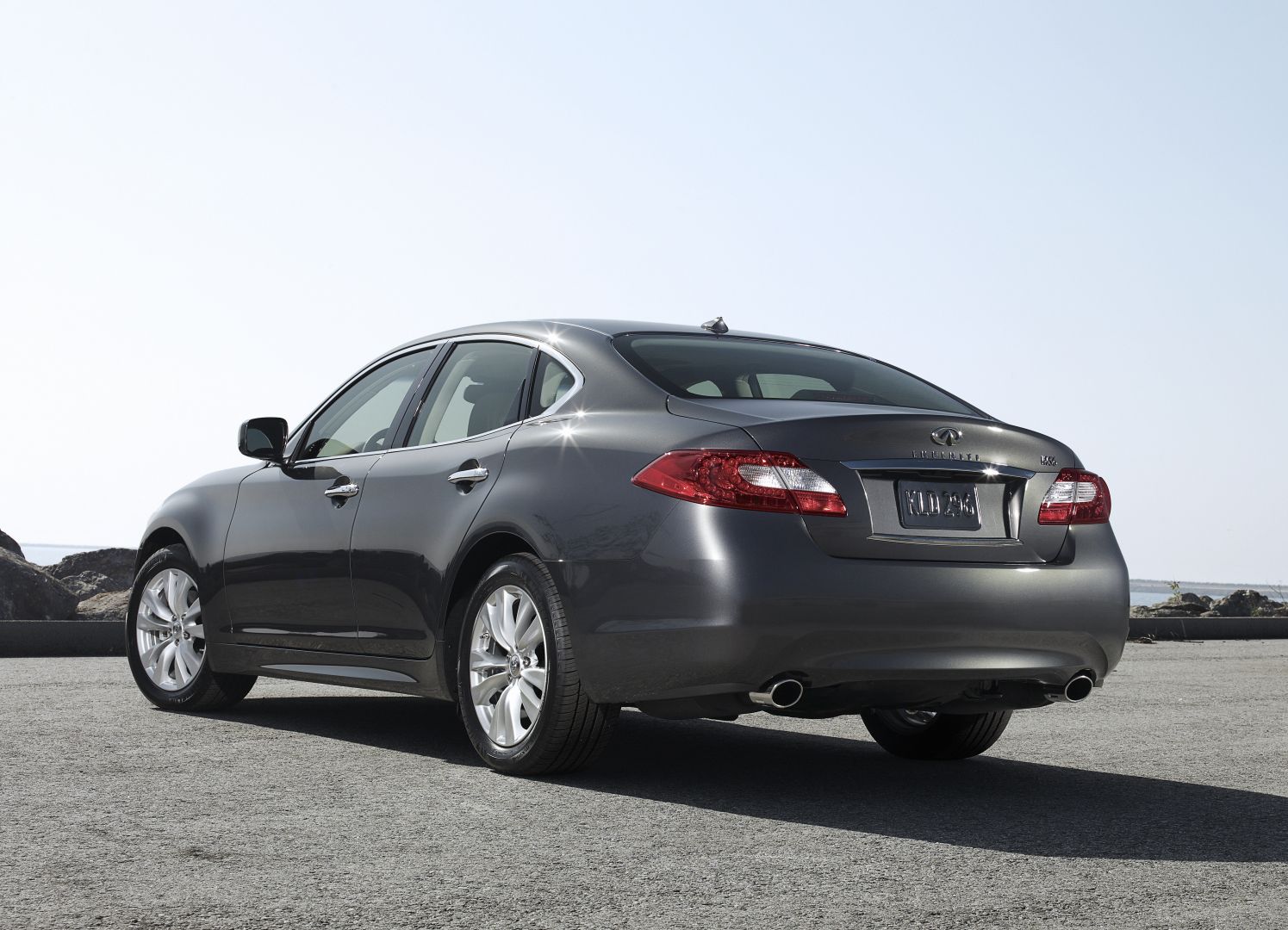 Infiniti M Sedan photo 37