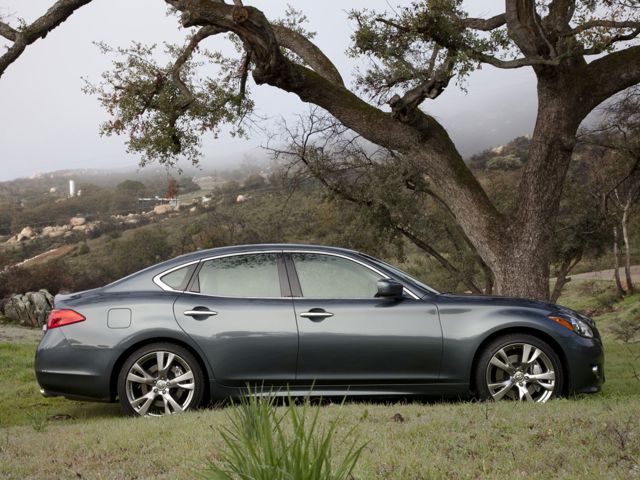 Infiniti M Sedan Foto 50