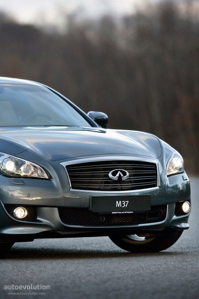 Infiniti M Sedan Foto 15