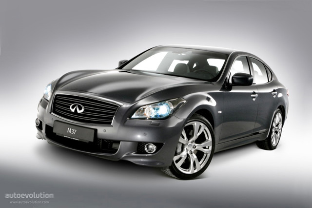 Infiniti M Sedan Foto 18