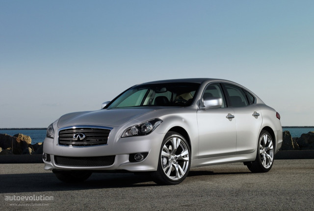Infiniti M Sedan Foto 26
