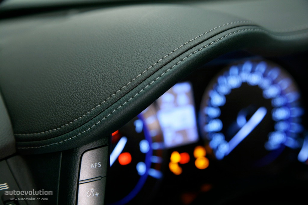 Infiniti M Sedan photo 57