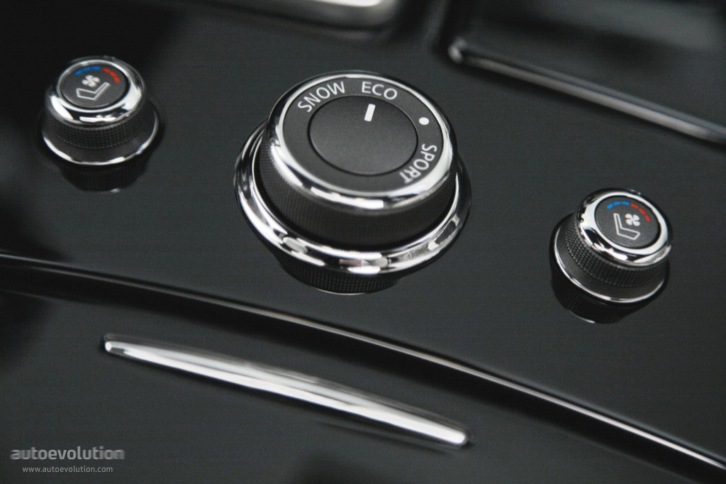 Infiniti M Sedan photo 59