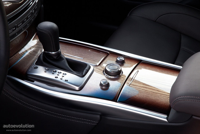 Infiniti M Sedan Foto 63