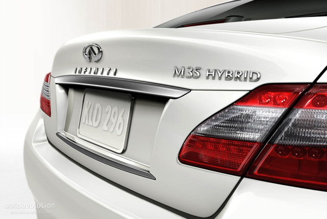 Infiniti M Sedan Foto 6