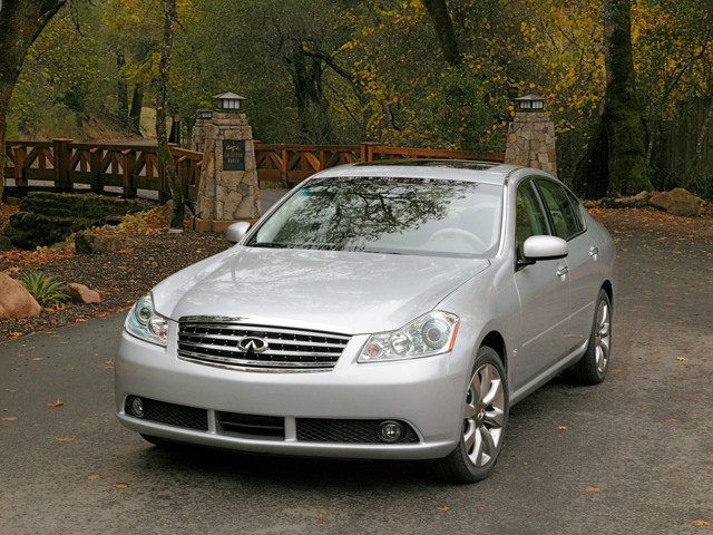 Infiniti M Sedan Foto 11