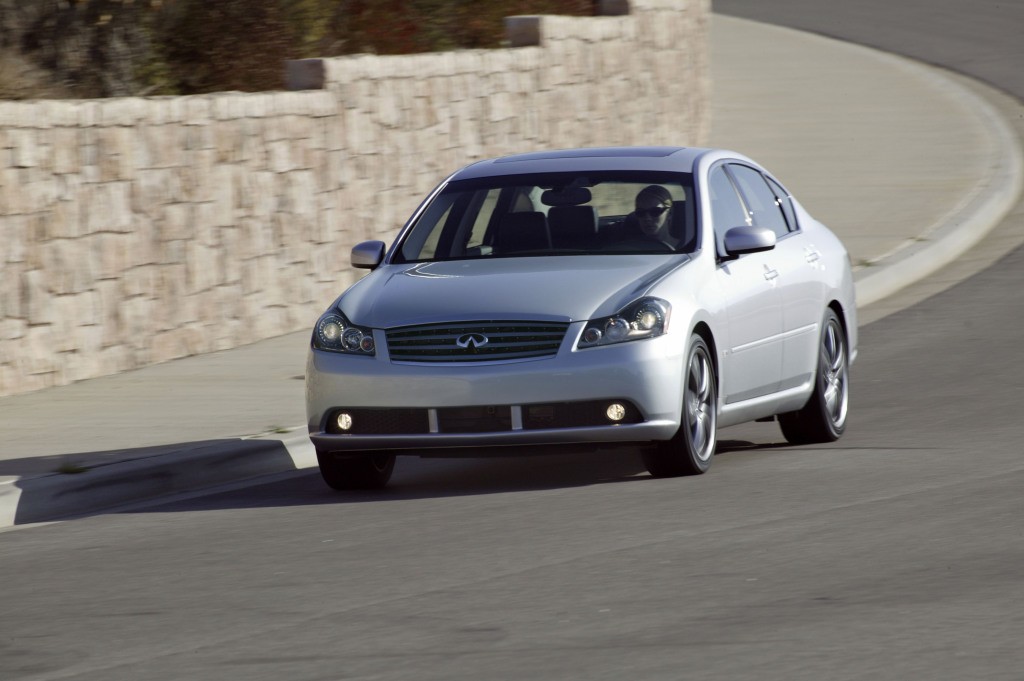 Infiniti M Sedan photo 14
