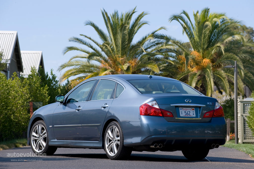 Infiniti M Sedan photo 7