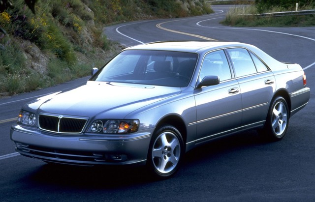Infiniti Q photo 8