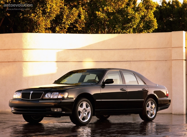 Infiniti Q photo 3
