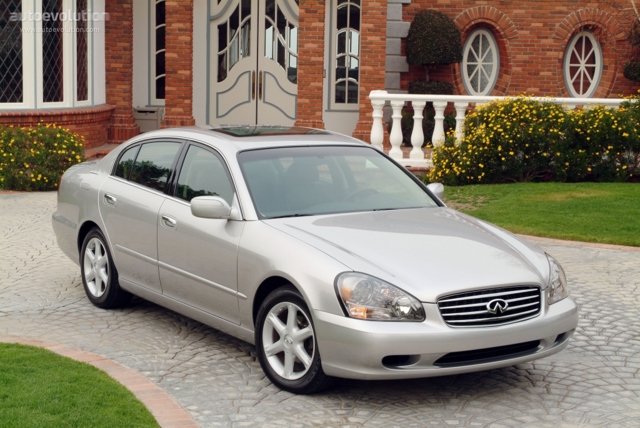 Infiniti Q photo 2