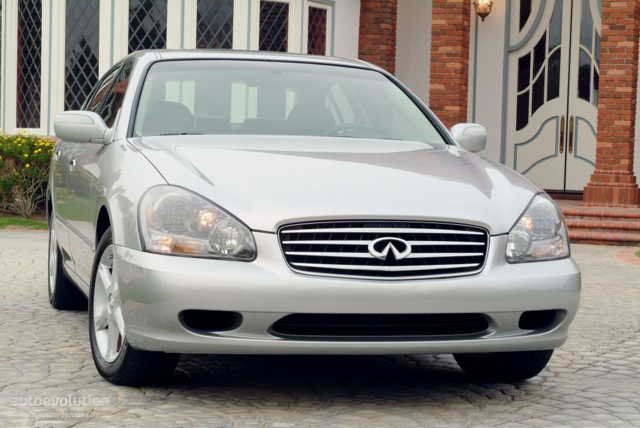 Infiniti Q photo 3